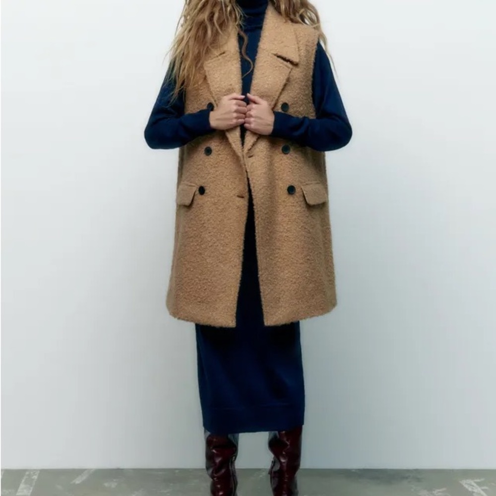 BOUCLÉ LONG VEST